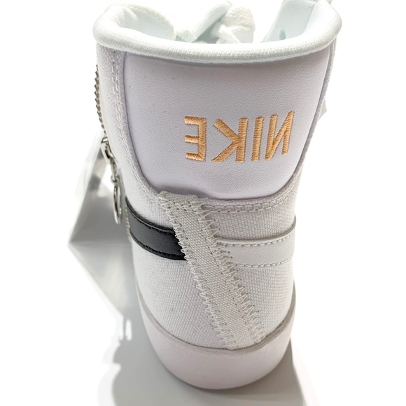 Nike Women Blazer Mid Rebel White Sneaker - Picture 5 of 8